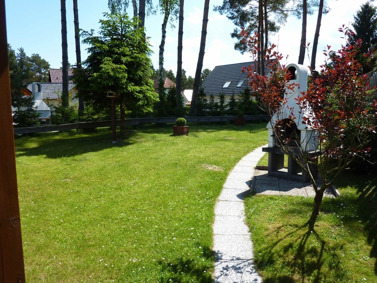 Grundstück mit Grillplatz