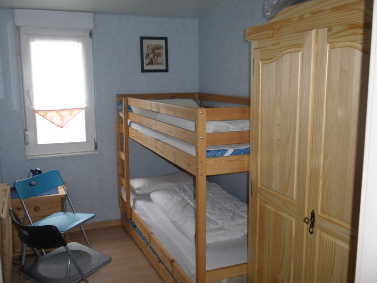 Schlafzimmer 2