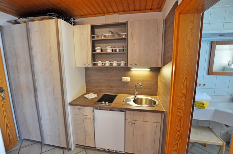 Küchenzeile Kategorie Edelweiß