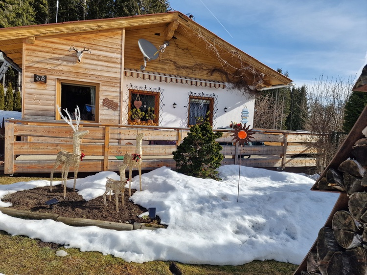 Frontansicht des Hauses