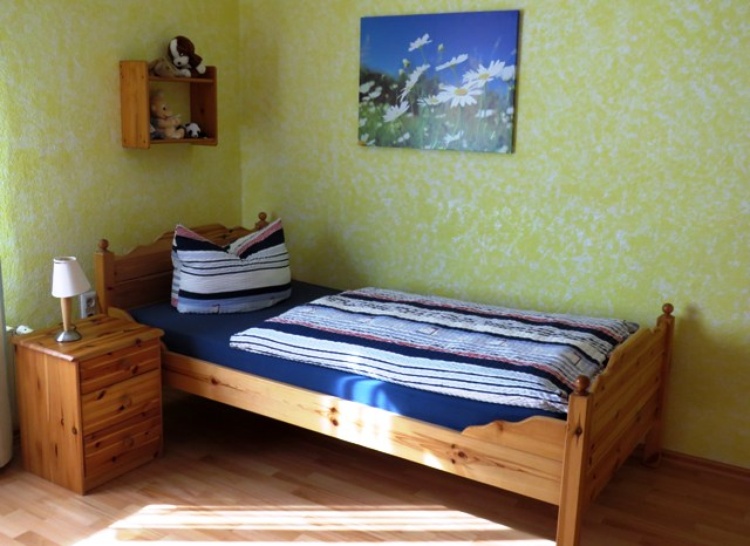 Schlafzimmer I mit 3 Betten