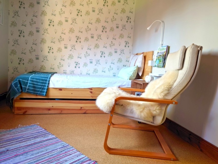 Einzelschlafraum im EG