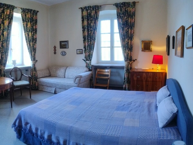 Schlafzimmer EG