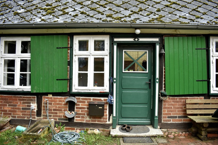 Eingang - in Niedersachsen durch die Küche