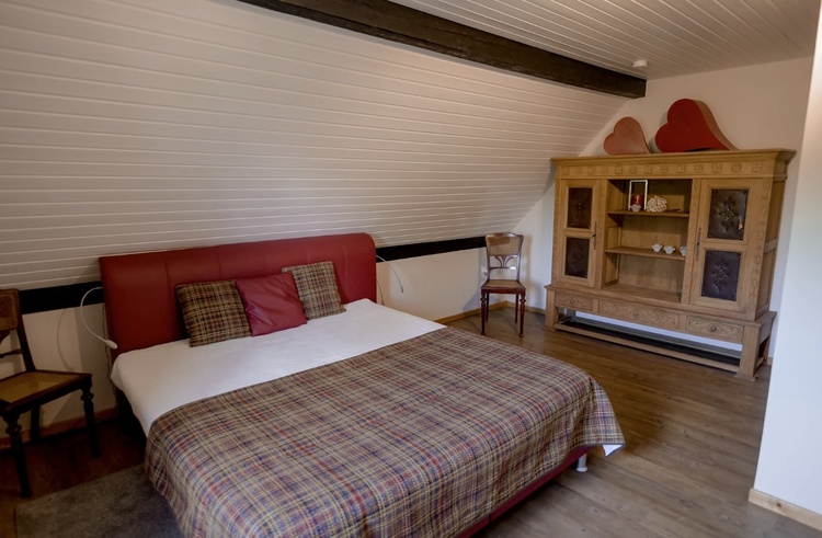 Schlafzimmer "rot"