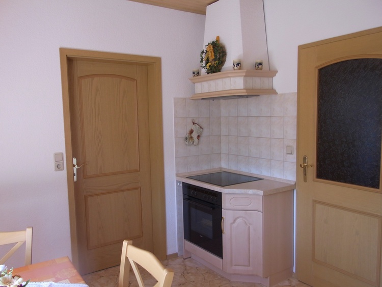 Küche mit Elektroherd