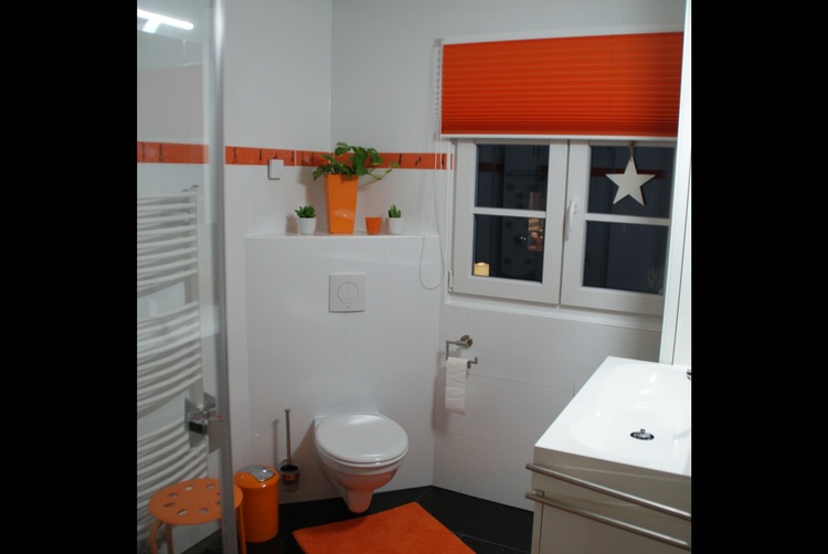 Bad mit Massagedusche