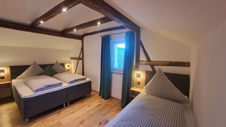 Schlafzimmer für 2-3 Personen