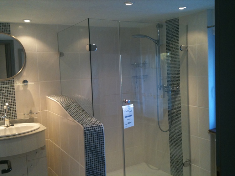 Duschbad (WC extra)