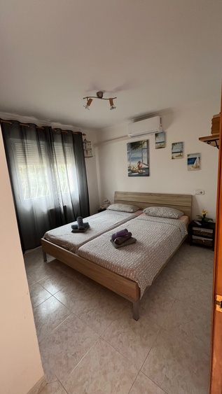 2. Schlafzimmer O.G.