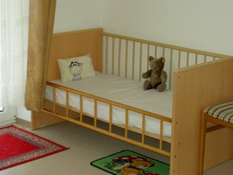 Kinderbett