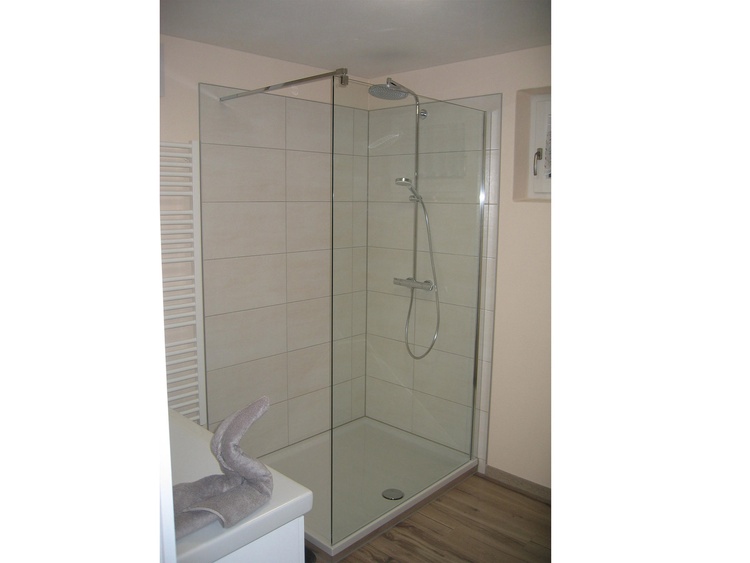 Regendusche 140x100cm, Fußbodenheizung