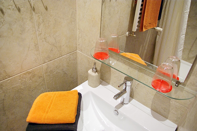 Badezimmer / Waschtisch