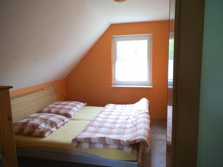 Schlafzimmer1