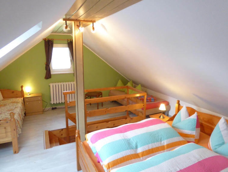 Schlafzimmer / 4 Personen