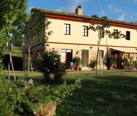 Ferienwohnung Montecarotto