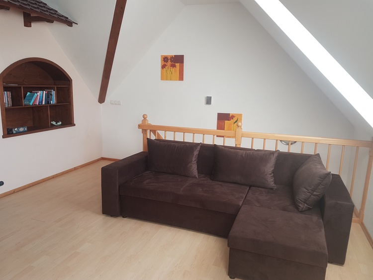 bequeme Schlafcouch für 2 Personen