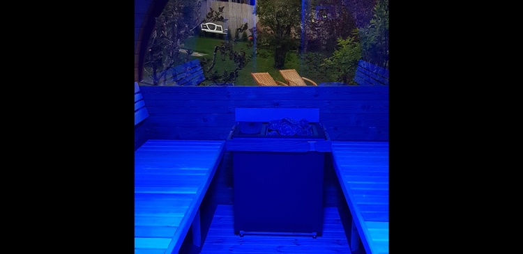 Sauna mit Lichtspiele und Bluetooth