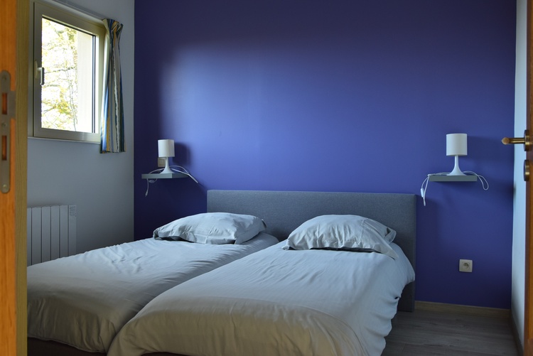 2 geräumige Zimmer pro Unterkunft