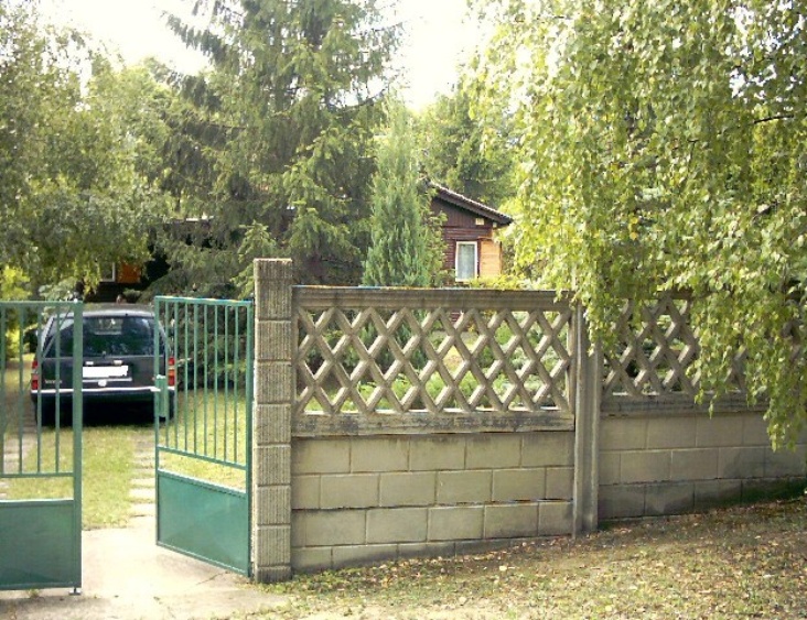 Umzäuntes Grundstück