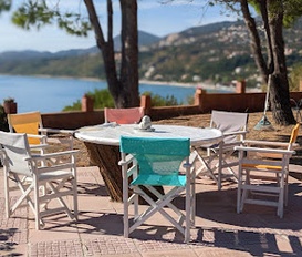 Ferienvilla Lourdata