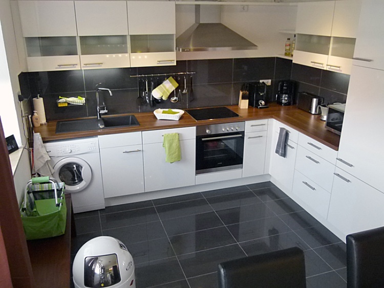 Offen Küche mit Vollausstattung der strandnahen TRAUMWOHNUNG NO. 1