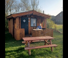 Hütte Daler, Højer