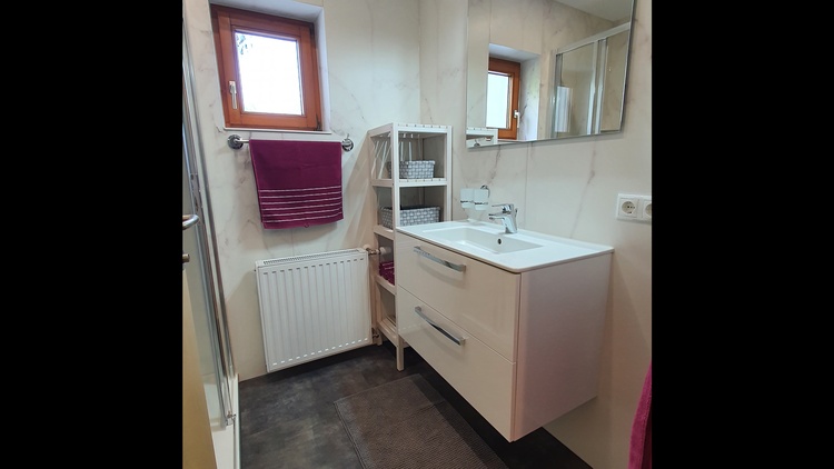 Badezimmer/Waschtisch