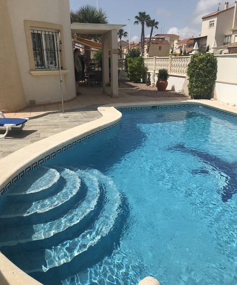 Pool zur alleinigen benutzung