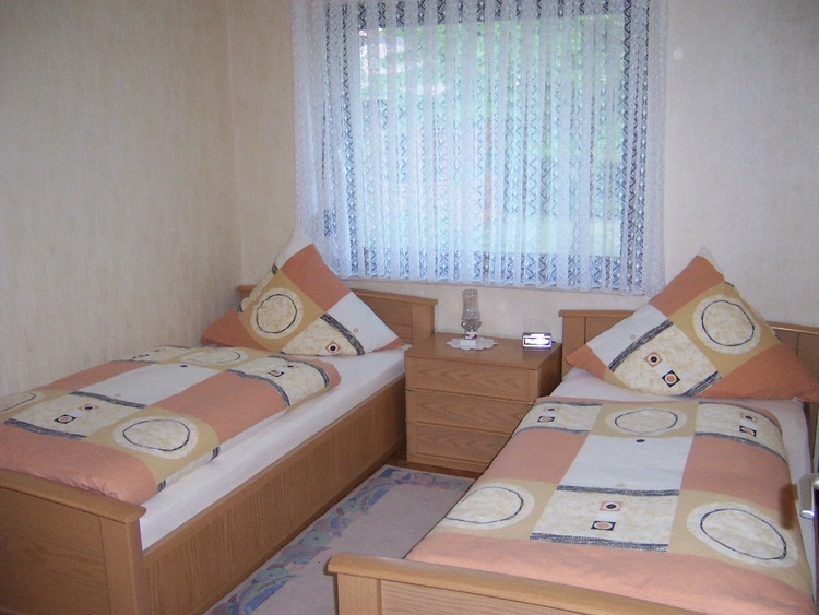 Zwei-Bettzimmer