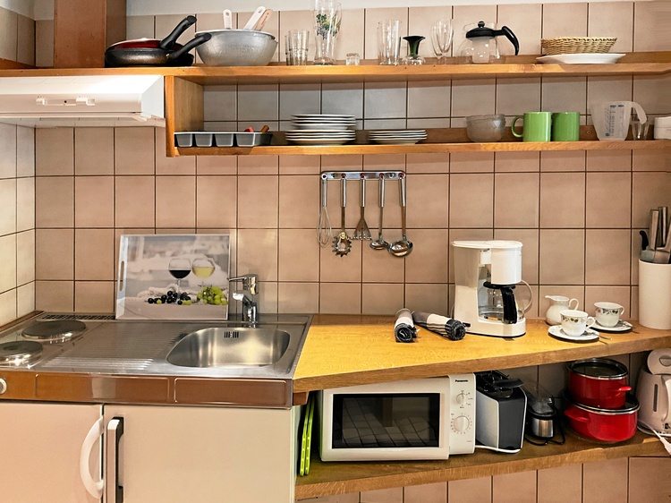 kleine praktische Küche