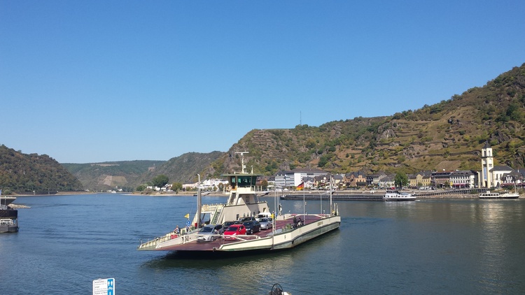 Die Fähre von St. Goar nach St. Goarshausen (Loreley)