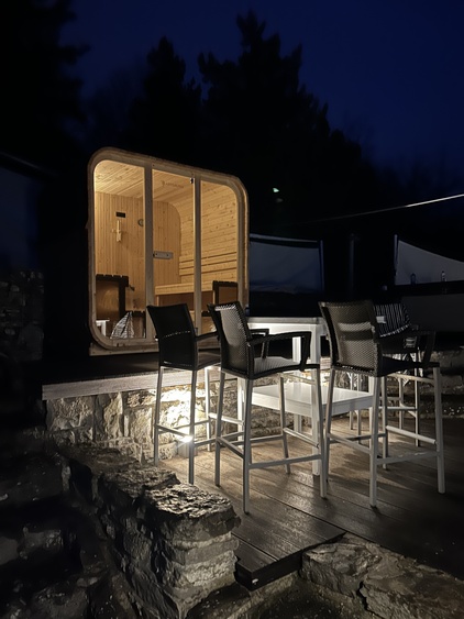 Außensauna / Outdoorsauna bei Nacht