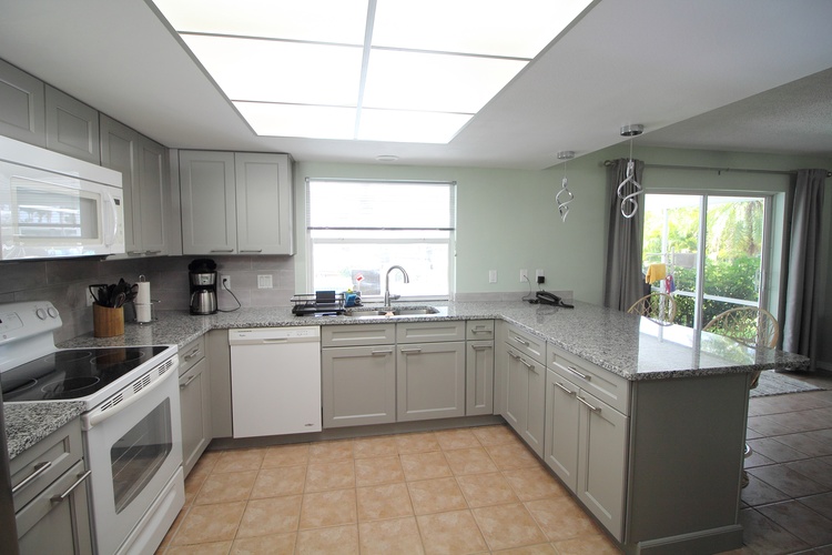 Küchen mit allem was Sie brauchen