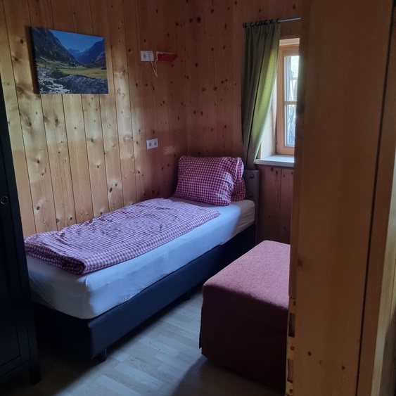 Schlafzimmer 3