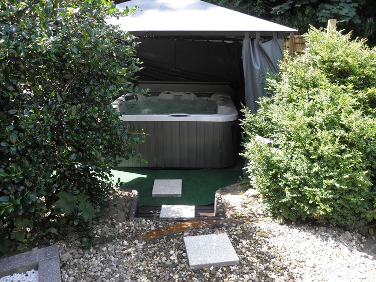 Whirlpool im Aussenbereich