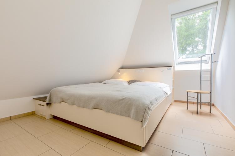 Kleines Schlafzimmer OG
