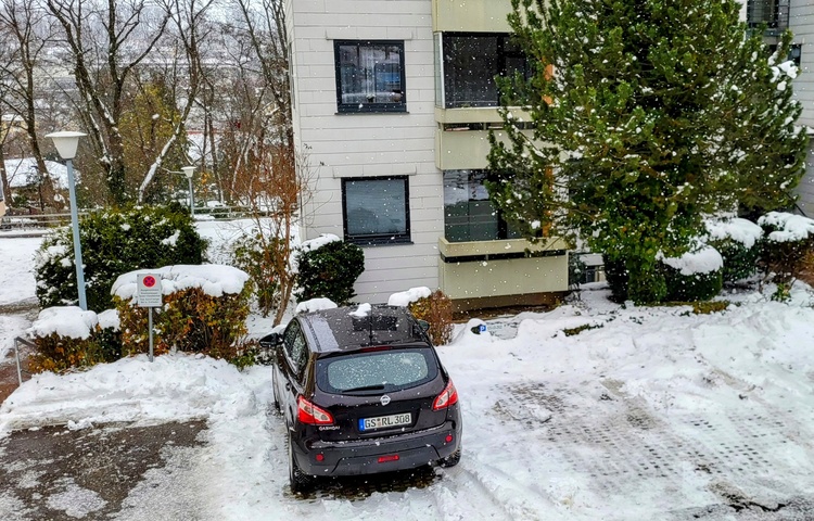 freies Parken vor dem Haus