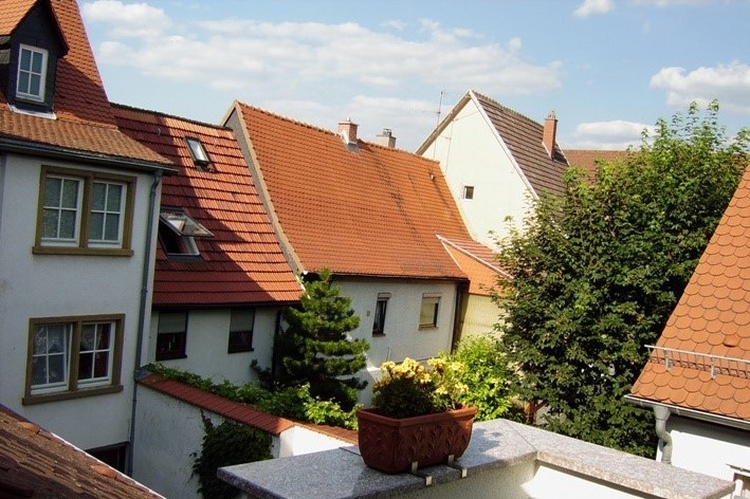 Balkonterrasse mit Blick in die Höfe, sehr ruhig gelegen