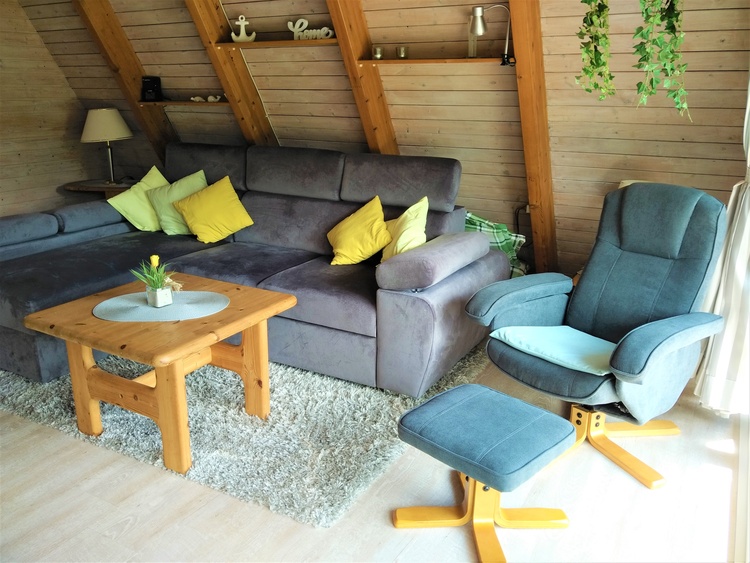 Zeltdachhaus Wohnzimmer