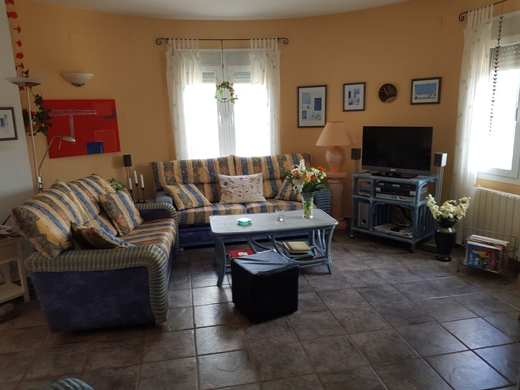 Blick ins Wohnzimmer