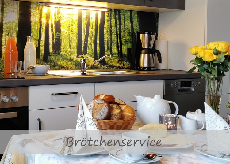 Komplett ausgestattete Küche - täglicher Brötchenservice