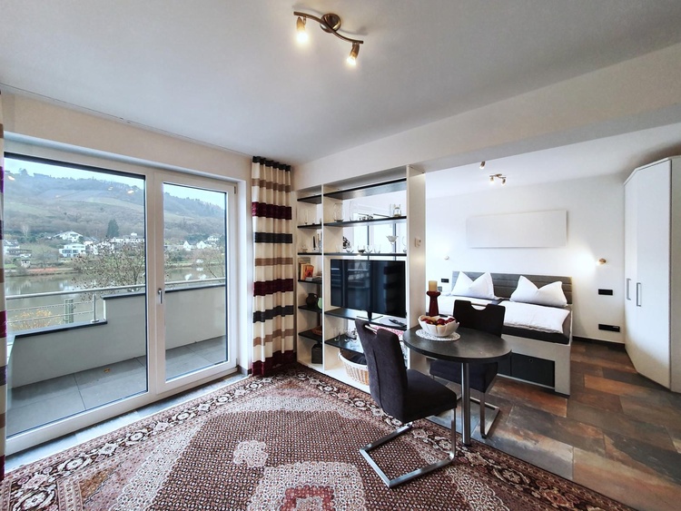 Mit Balkon und Blick auf die Mosel