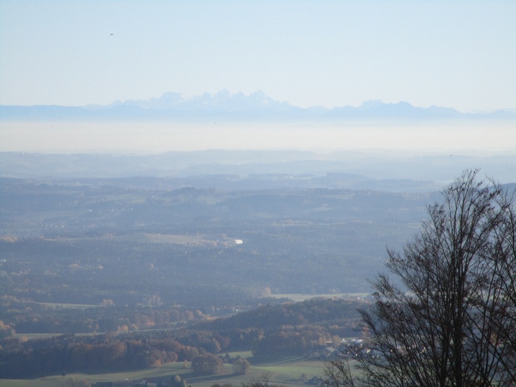 Atemberaubende Aussicht. Bei Fönwetter sind die Alpen zum Greifen nahe!