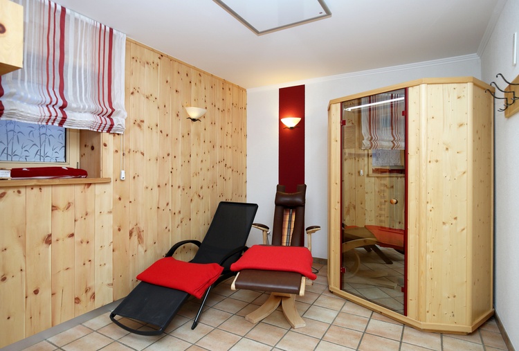 Infrarotliege und Infrarotkabine