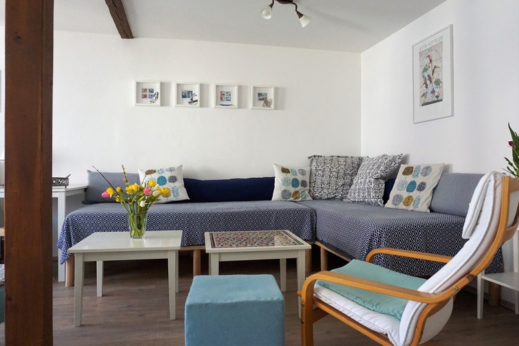 Wohnzimmer im Ferienhaus mit 2 Boxspringliegen