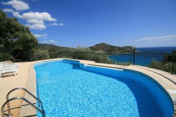 Ferienhaus Torre Delle Stelle Sardinien Villa Mit Pool Mit