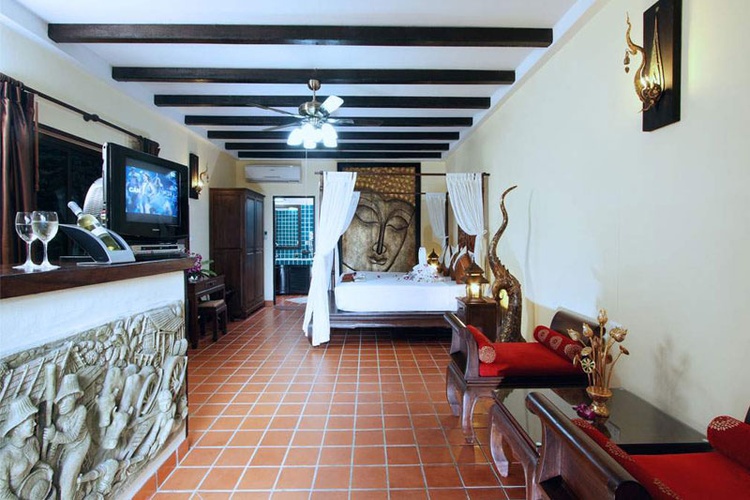 SUITE ROOM (near pool)