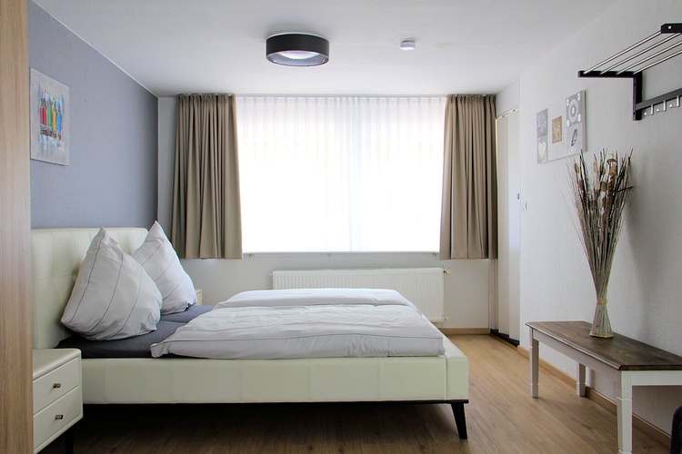 Apartment Am Wintergarten - Schlafbereich