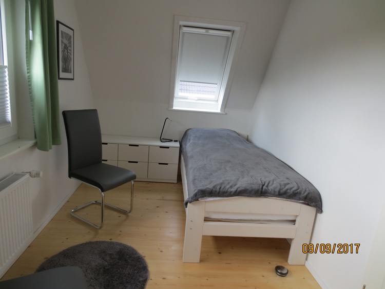 2. SZ Einzelbetten DG